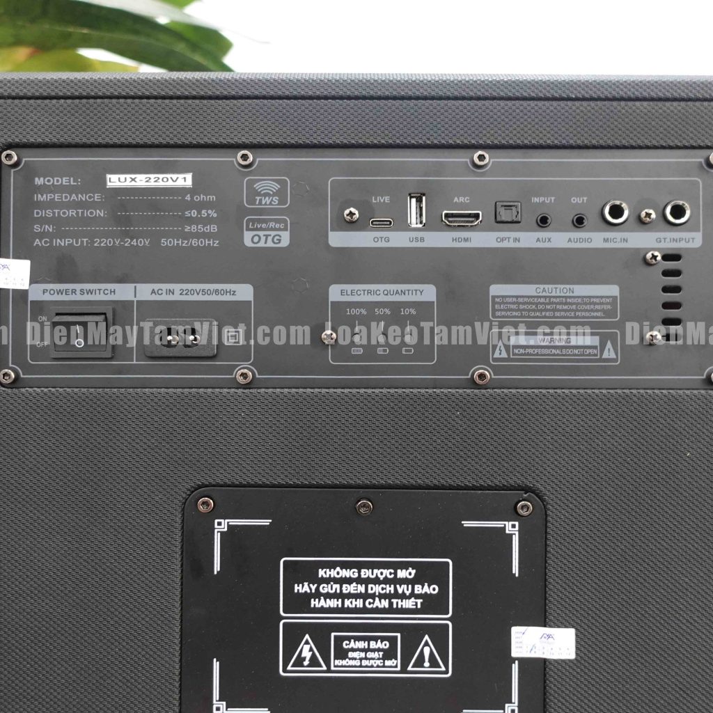 loa-karaoke-xach-tay-cao-cap-tam-gia-6-trieu-3-duong-tieng-Nova-lux220v1-chuyen-choi-nhac-dap-03