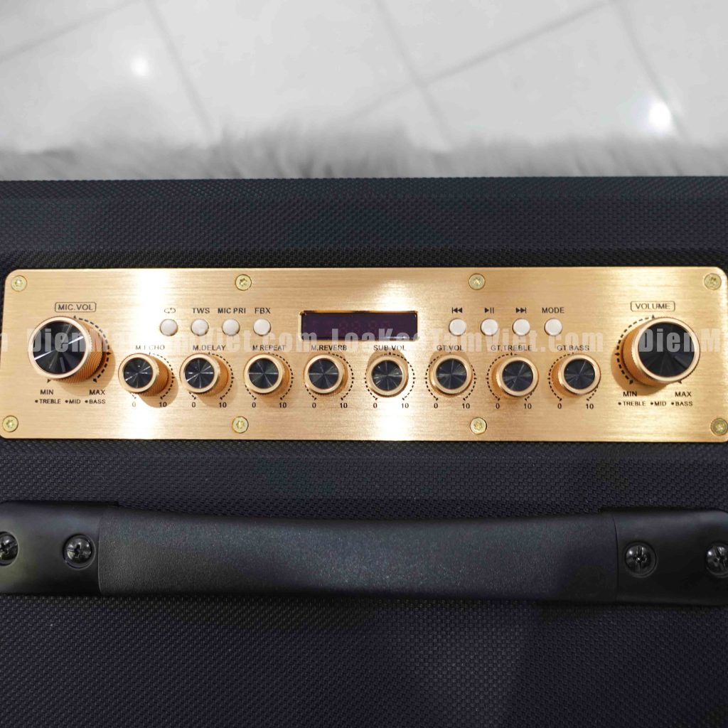 loa-karaoke-xach-tay-cao-cap-tam-gia-6-trieu-3-duong-tieng-Nova-lux220v1-chuyen-choi-nhac-dap-04